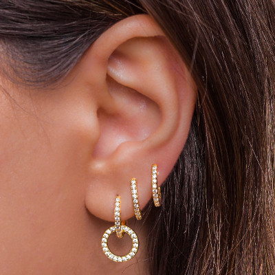 Gold Hoop Earrings Style Guide